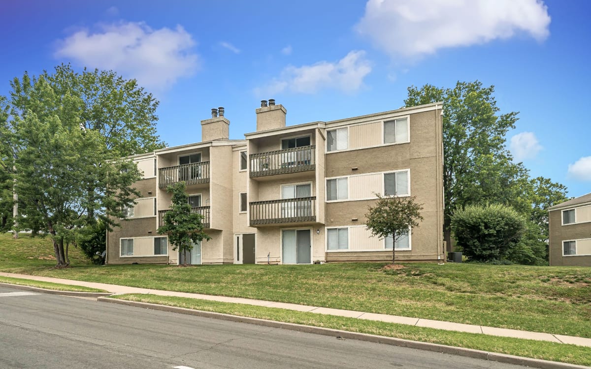 Waterford West Apartments in Ballwin, MO RENTCafe